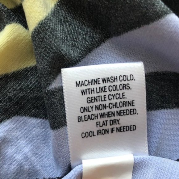 Dana Buchman Abstract Sleeveless Stretch Tank Top Blouse | Size S - Picture 10 of 10